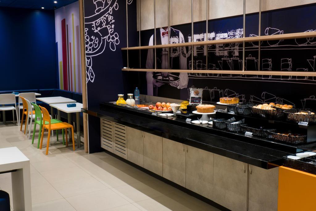 Ibis Budget Озаску Экстерьер фото
