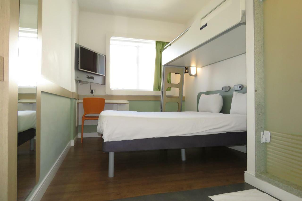 Ibis Budget Озаску Экстерьер фото